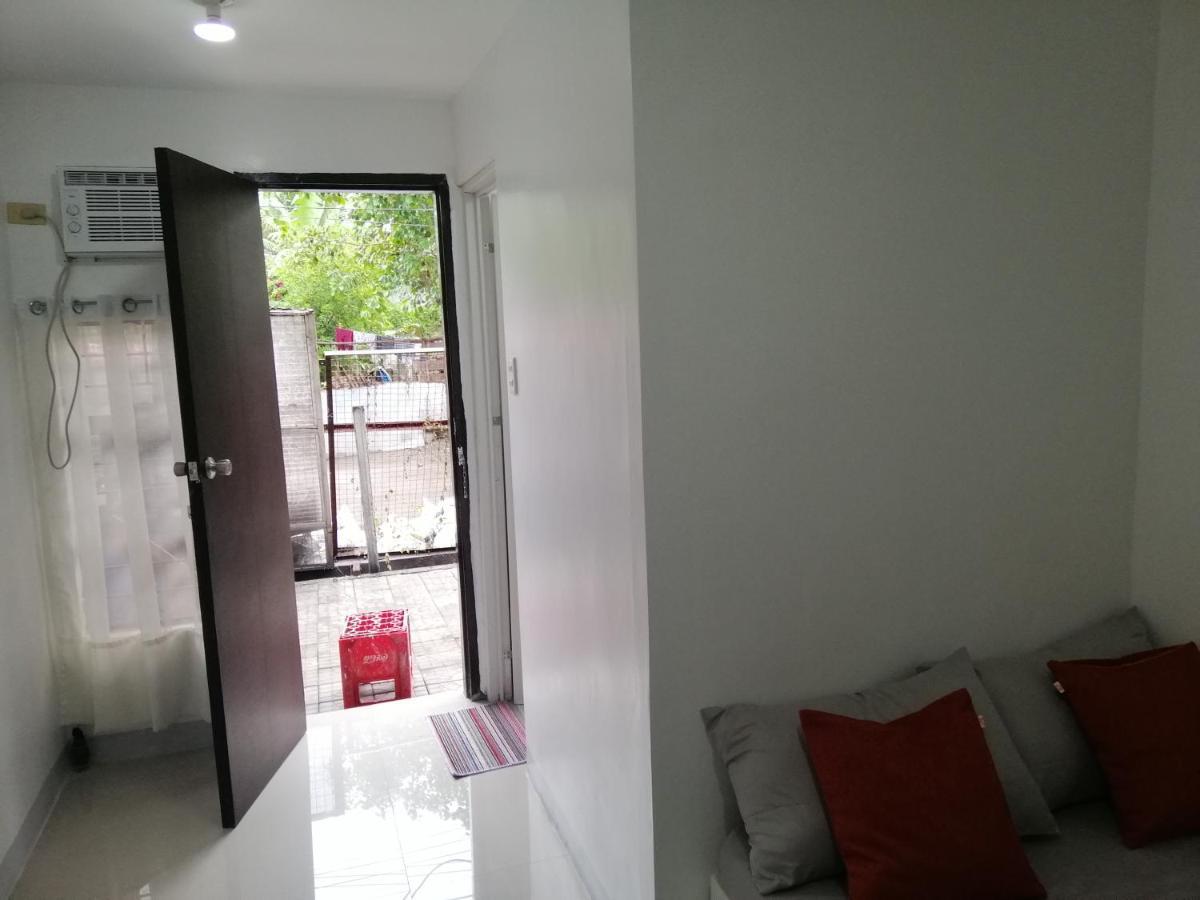 Albergue Katrina'S Dorm Tarlac City Exterior foto