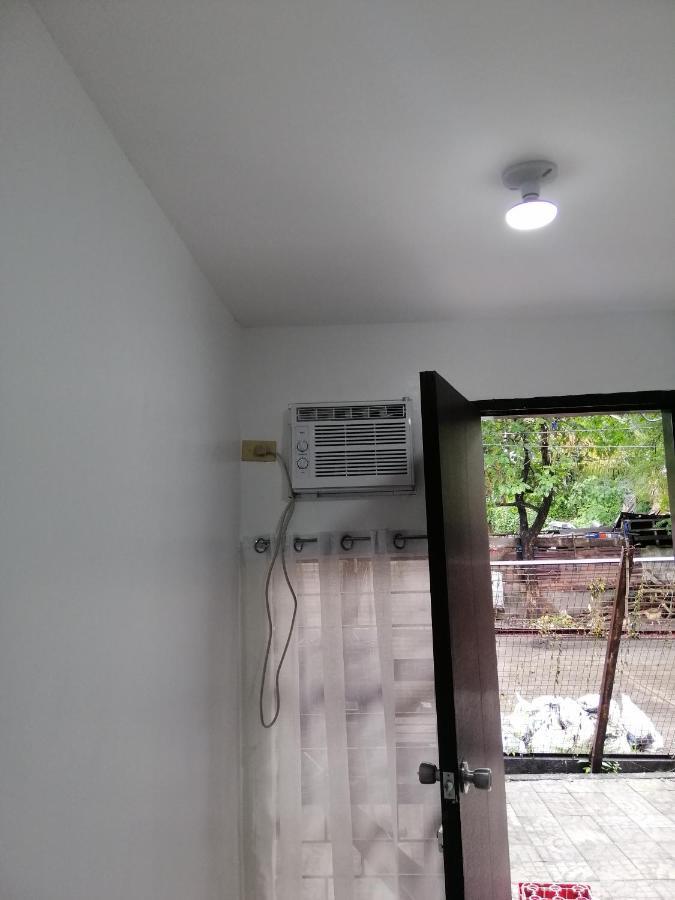 Albergue Katrina'S Dorm Tarlac City Exterior foto